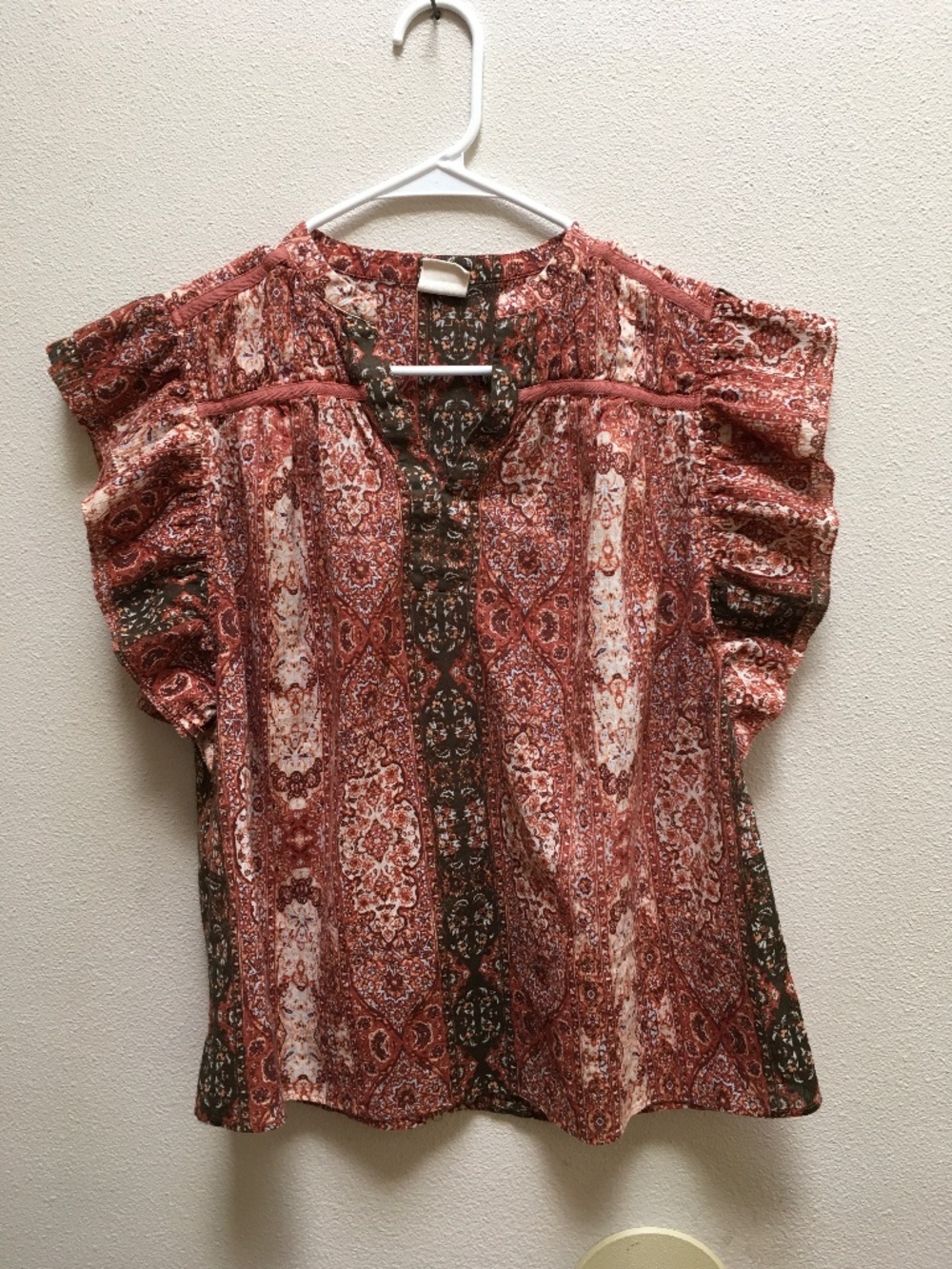Good heart Sparkly Orange and Tan Caped Sleeve Blouse.